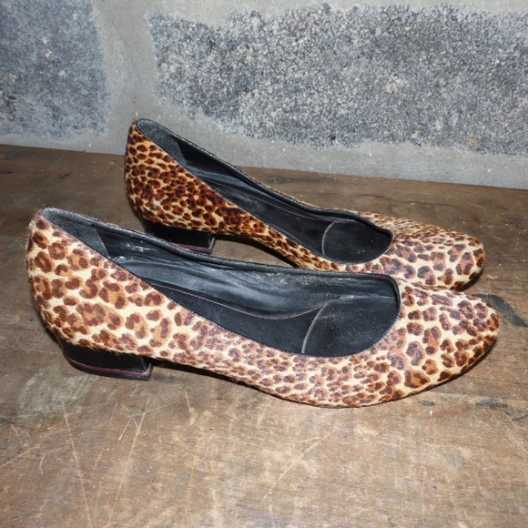 OH! HEALTHY HEELS sz 8.5 leopard cheetah fur low heels comfort - Picture 2 of 7